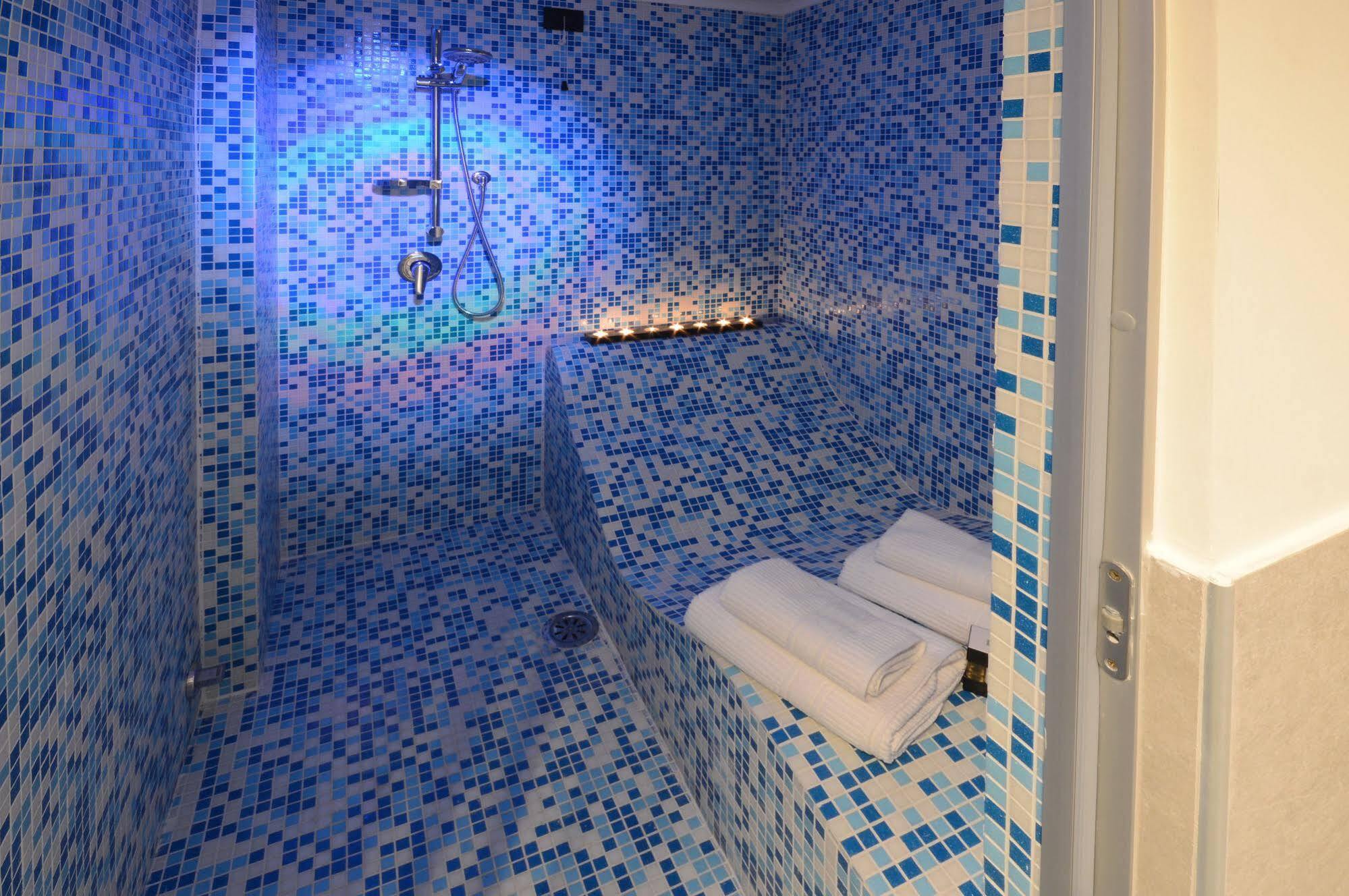 Barbarella Suite Napoli Ngoại thất bức ảnh