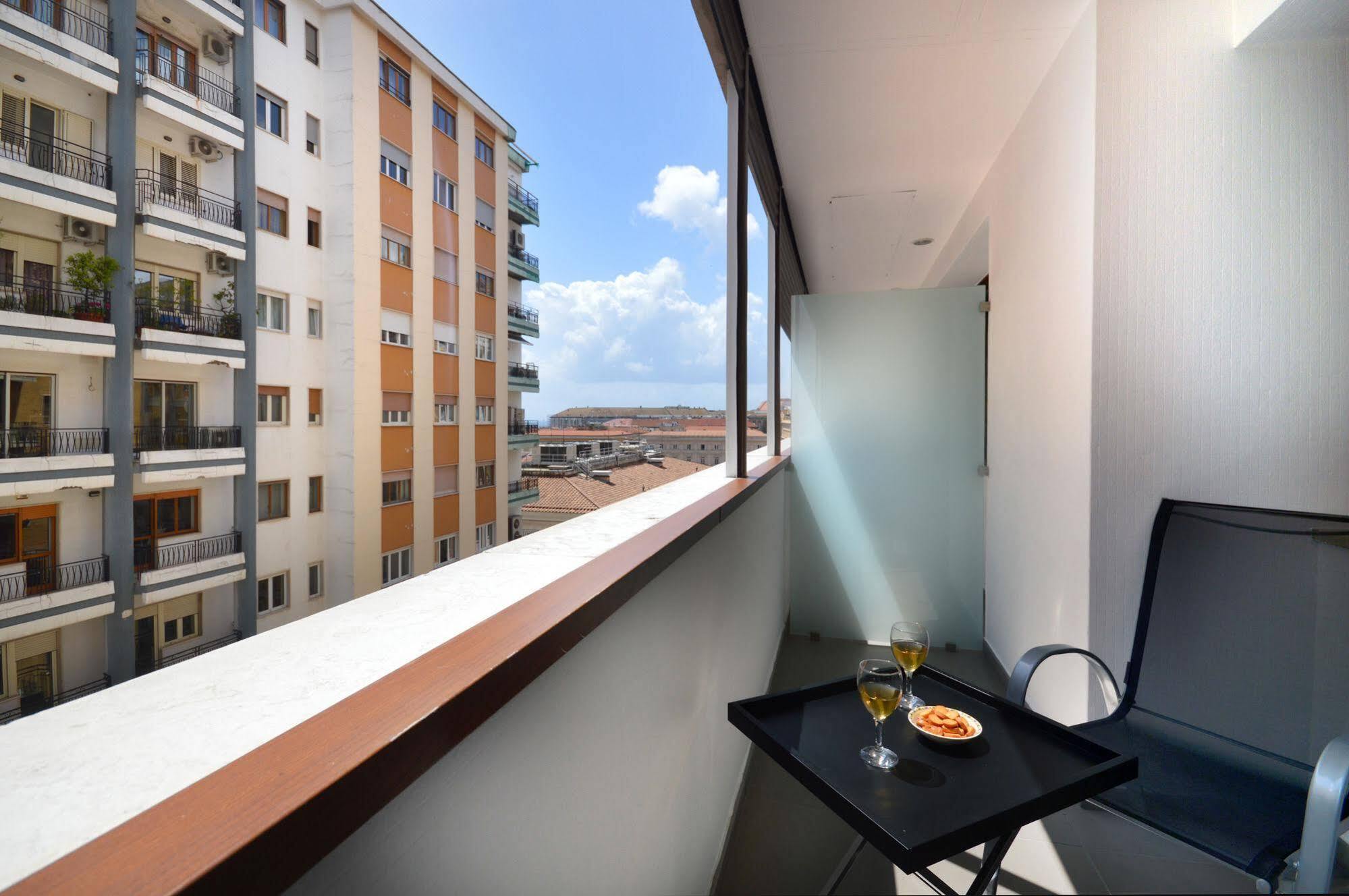 Barbarella Suite Napoli Ngoại thất bức ảnh