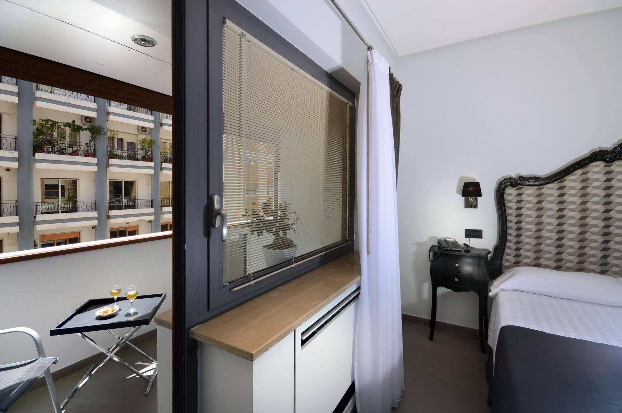 Barbarella Suite Napoli Ngoại thất bức ảnh